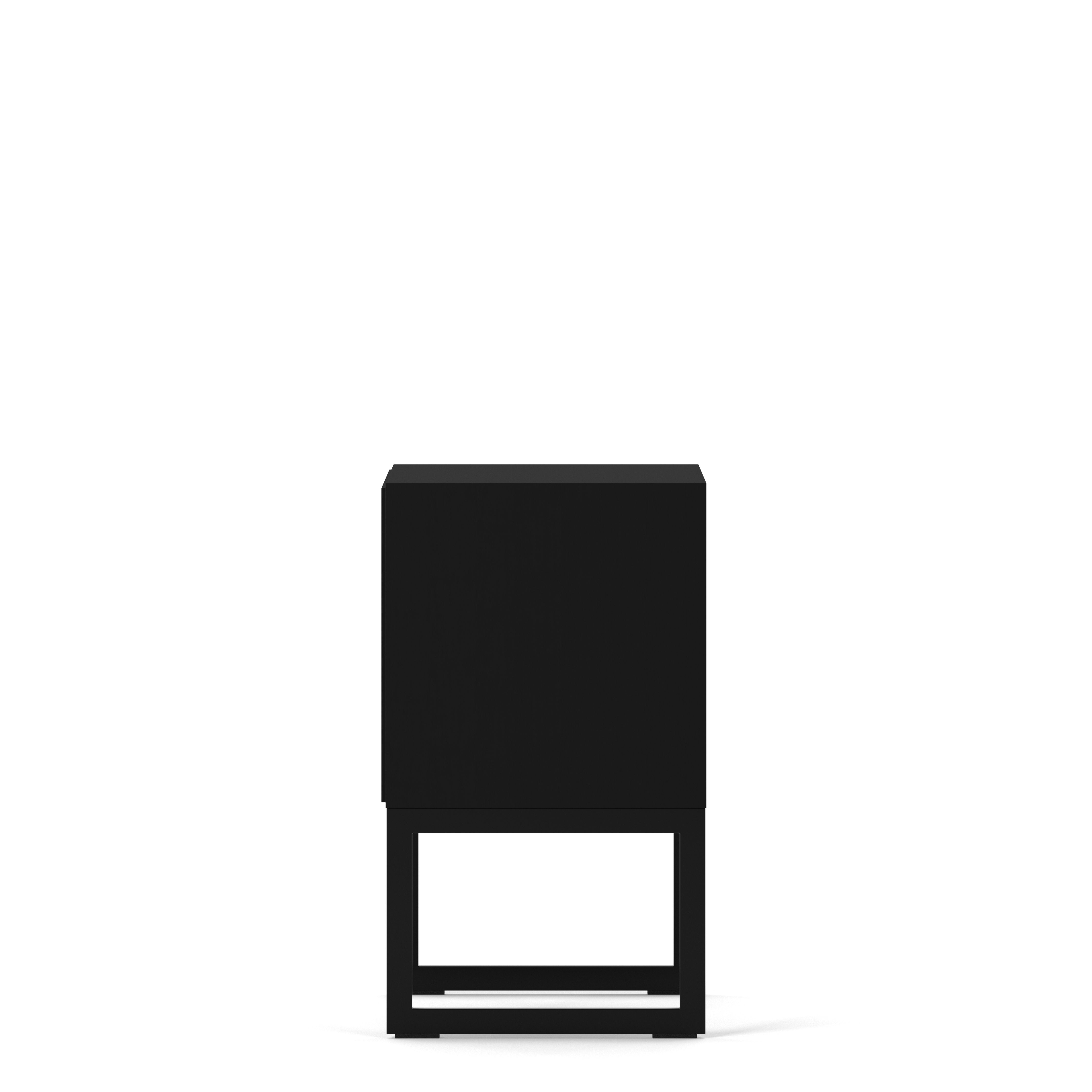 Englesson Bord Line Sängbord #Variant_Black
