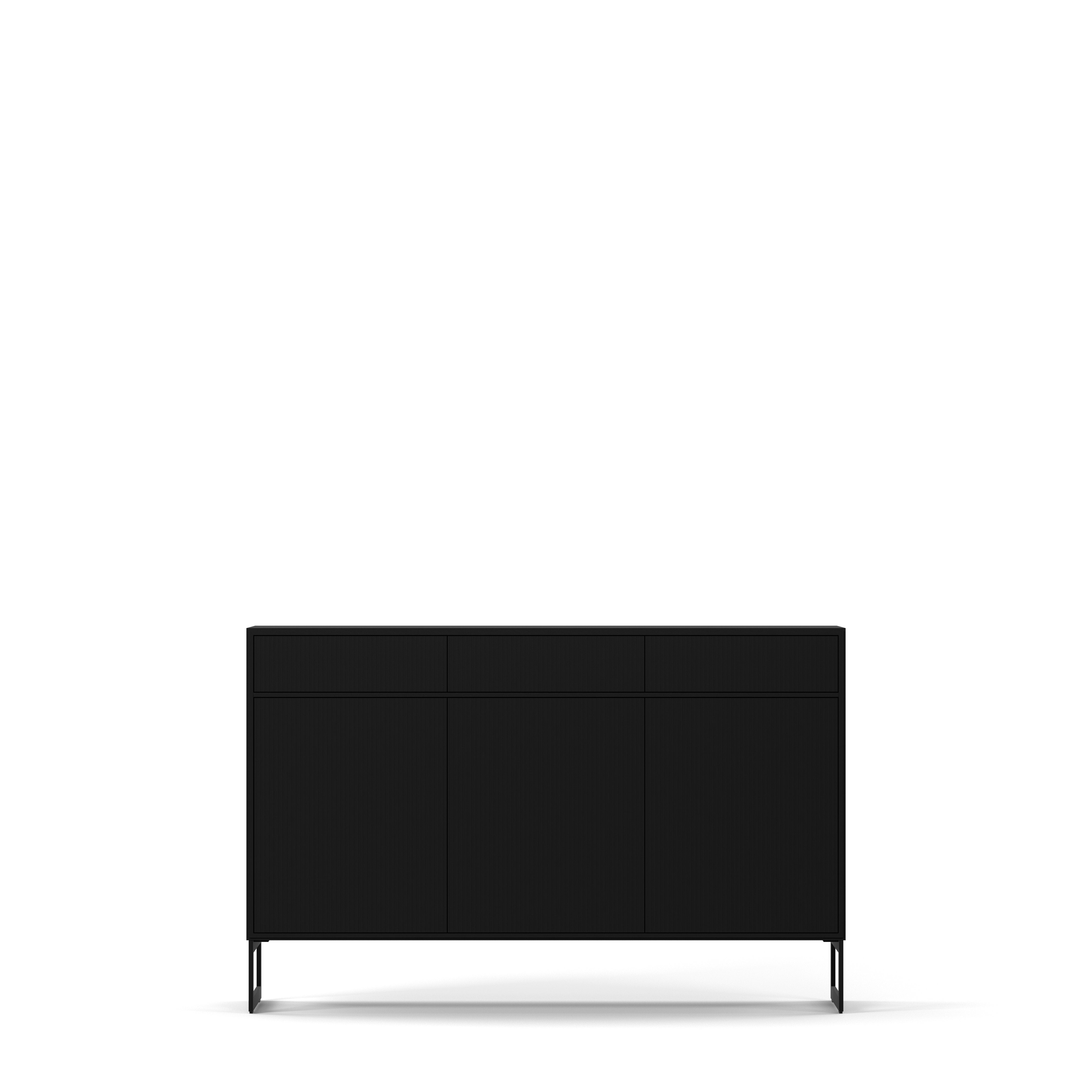 Line Skänk 3 Dörrar Hög