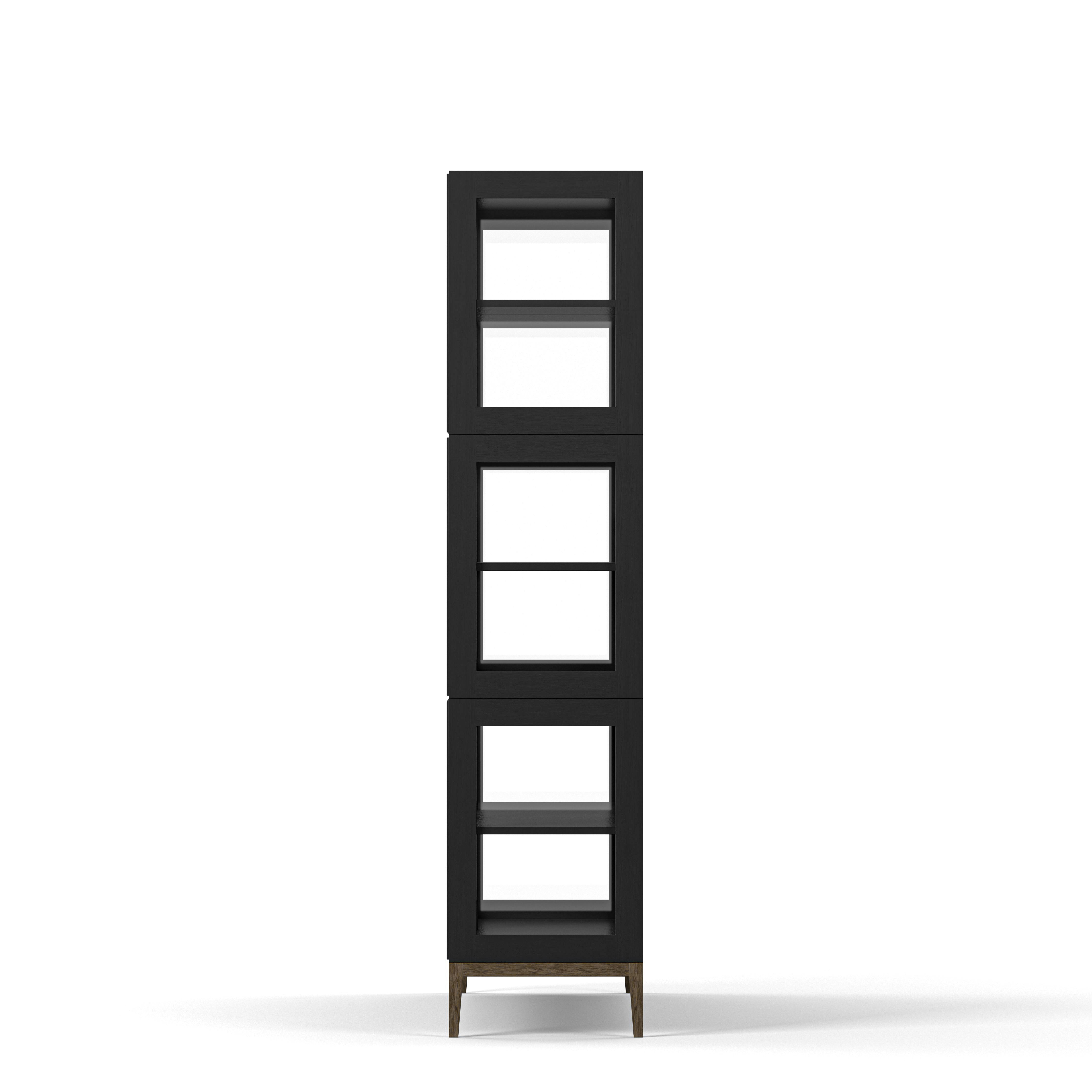 Englesson Skåp Edge 2.0 Vitrinskåp 3 Dörrar, 3-Sektion #Variant_Black Brushed & Burned Walnut